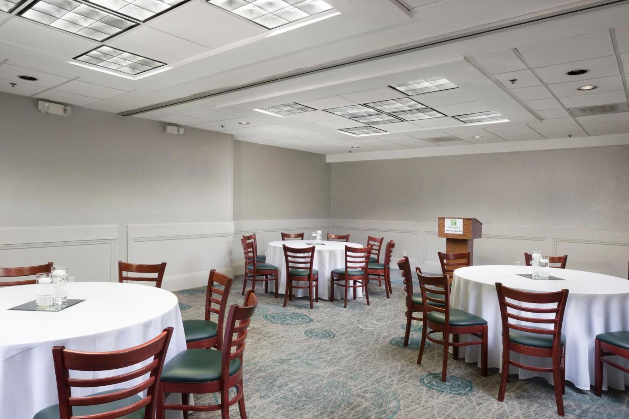 Holiday Inn Johnson City By Ihg Exterior photo