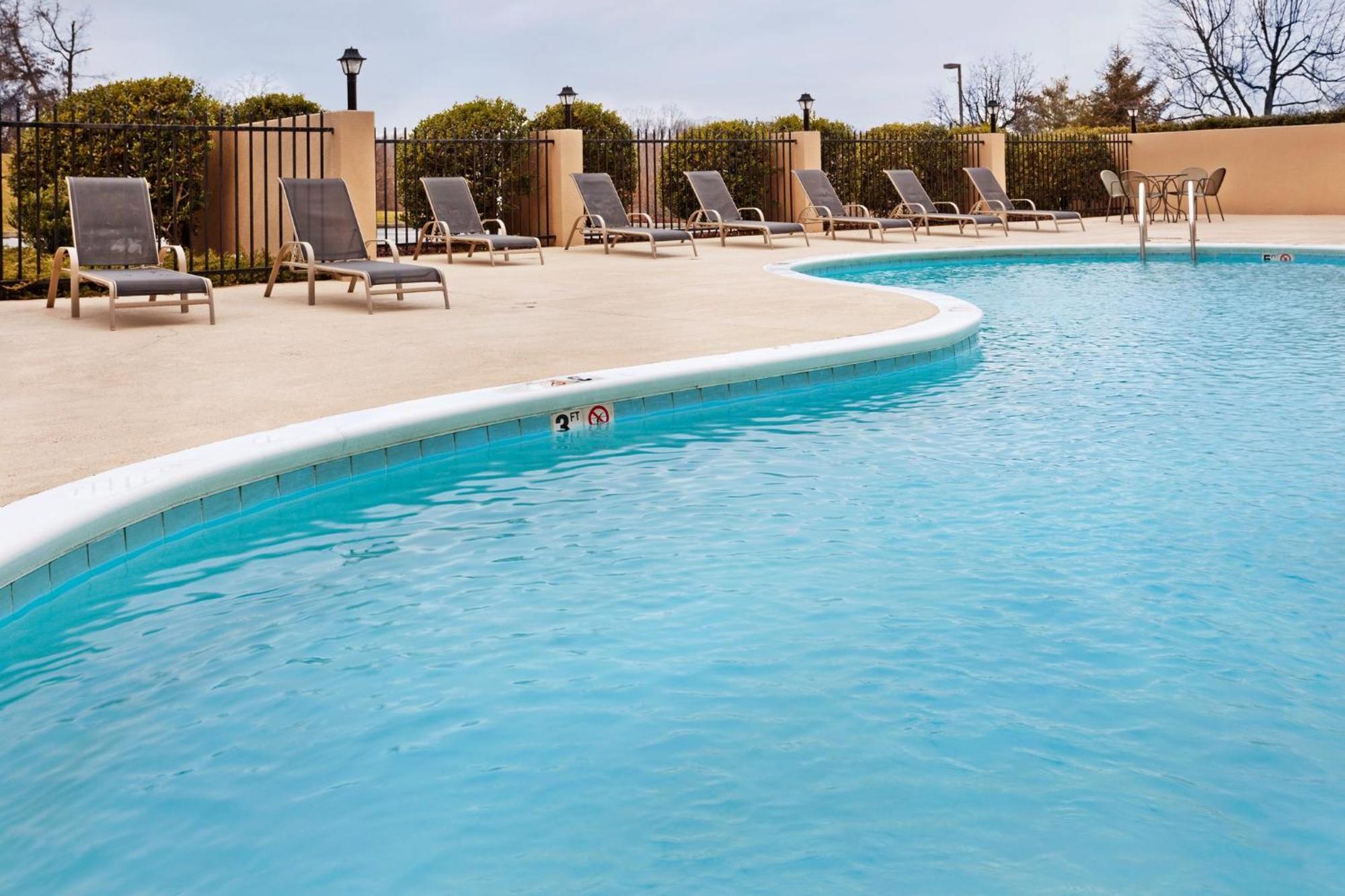 Holiday Inn Johnson City By Ihg Exterior photo