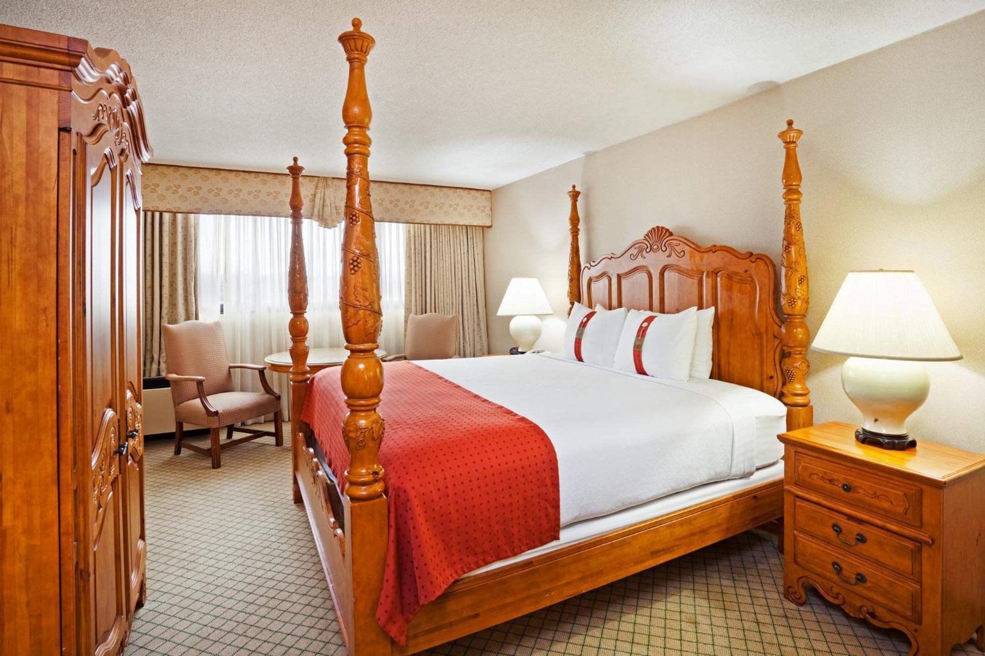 Holiday Inn Johnson City By Ihg Exterior photo